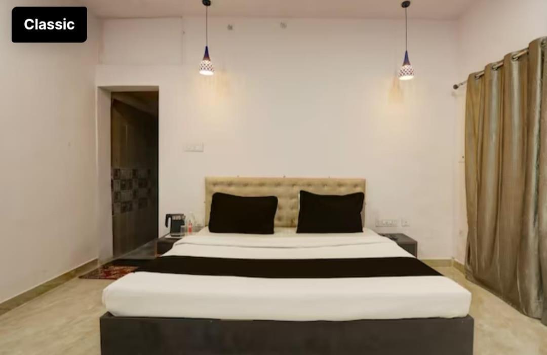 Virat Palace 호텔 바라나시 외부 사진