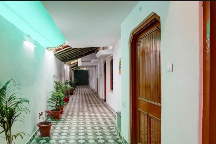 Virat Palace 호텔 바라나시 외부 사진
